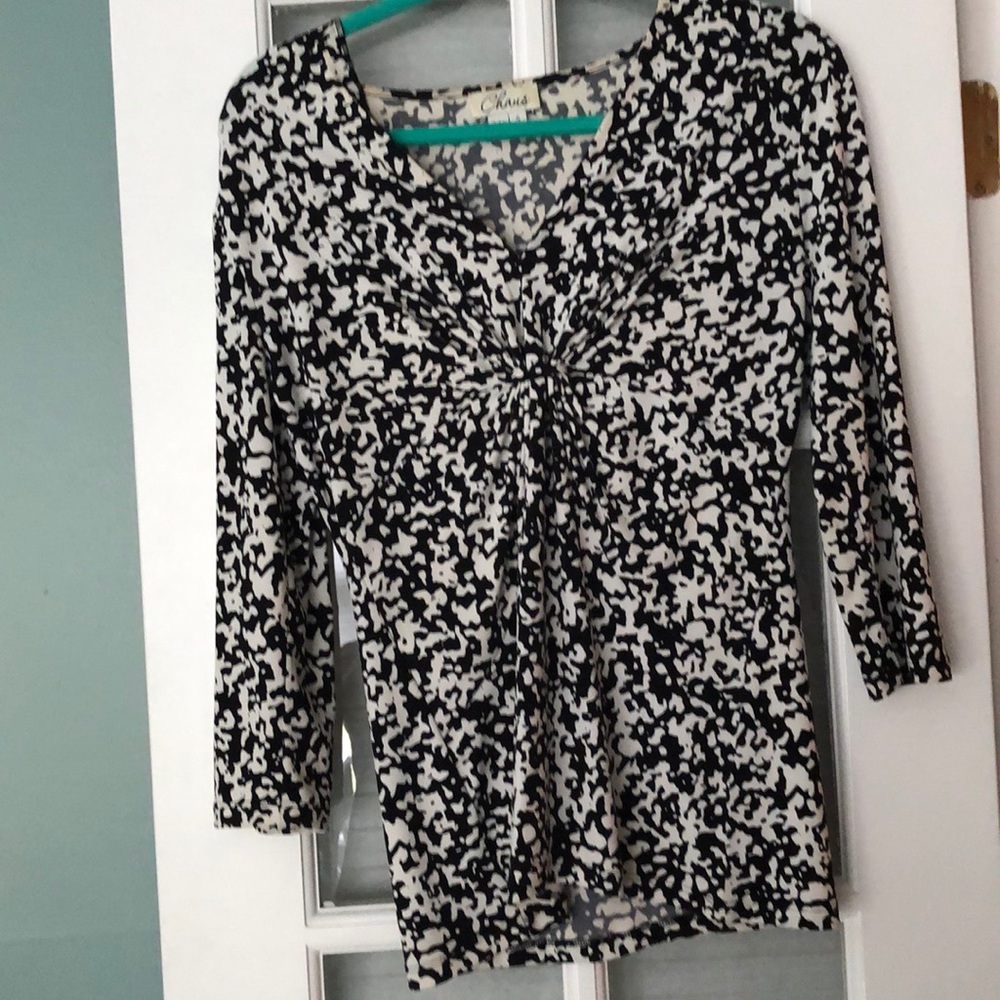 Stylish black and white top